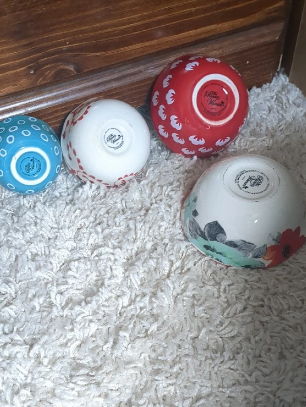 The Pioneer Woman Ceramic Measuring Cups